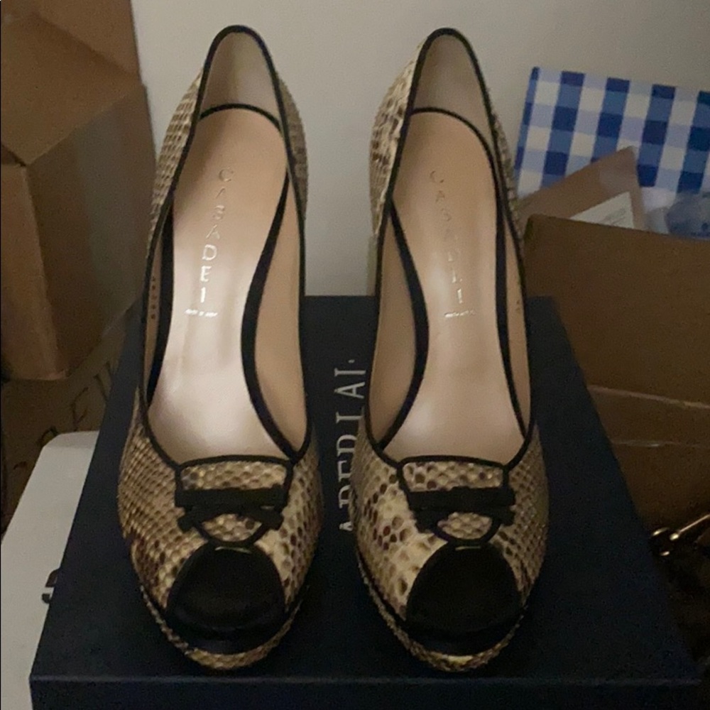 NWT Casadei Snakeskin stiletto heels